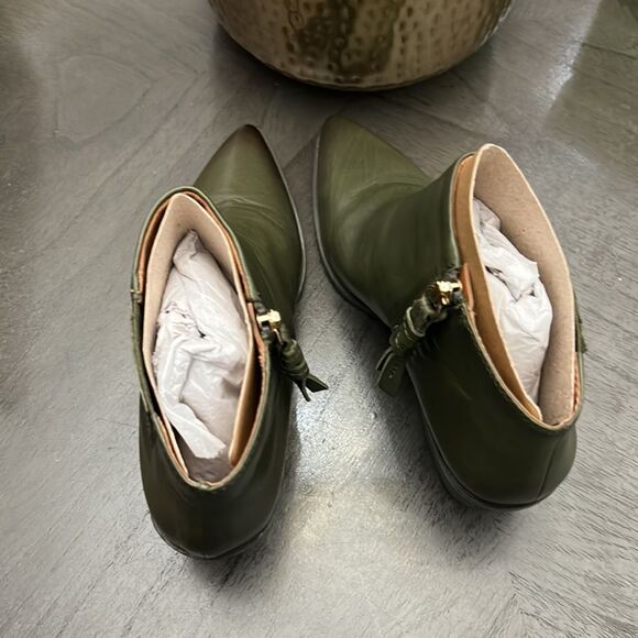 Franco Sarto Women's Spur Pointed Toe Ankle Boot - Picture 10 of 14